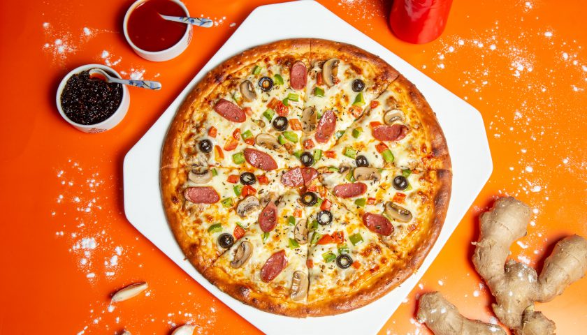 6 lucruri interesante despre preparatul preferat al multora dintre noi – pizza