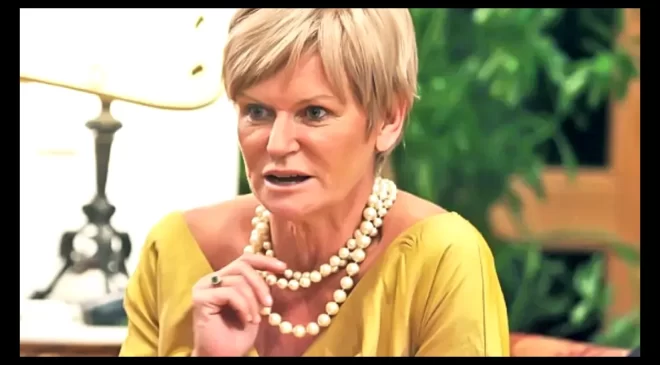 Monica Tatoiu surprinde: Ritualul de dimineață care o face unică, chiar dacă la prânz savurează șampanie