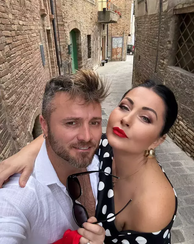 Gabriela Cristea, confesiune deschisă despre căsătoria cu Tavi Clonda: „Nu e totul perfect, dar funcționăm”