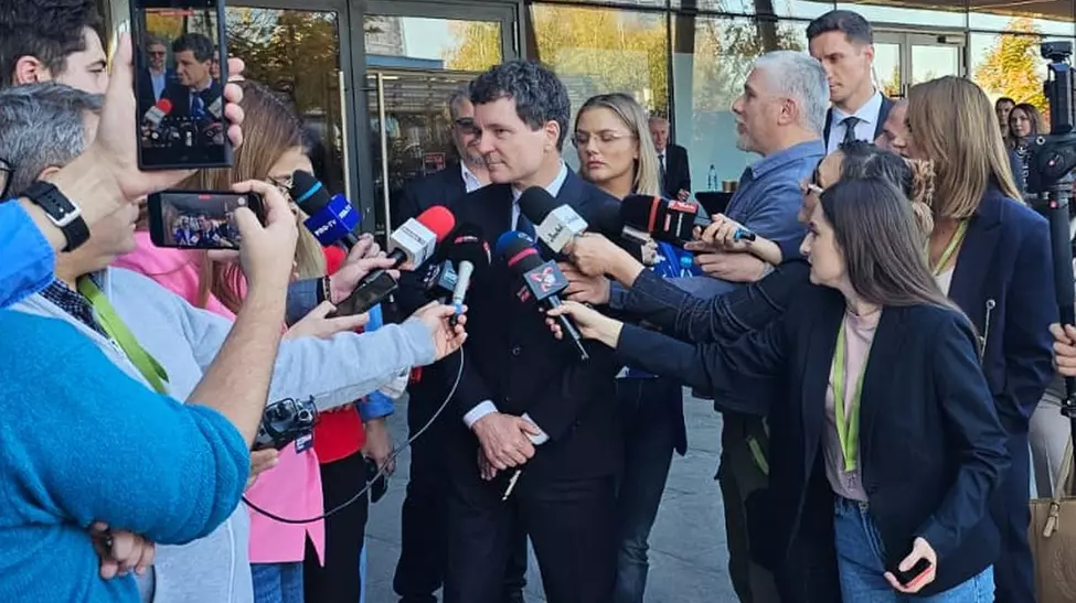 Nicușor Dan, moment amuzant după o întrebare despre Călin Georgescu: „Nu există această alternativă”