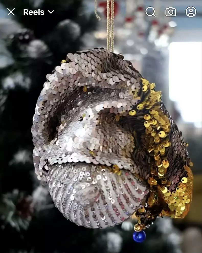 Globurile de Crăciun create manual de Anna Lesko. Piese unicat, la prețuri între 50 și 500 de lei: „Ador să le creez”