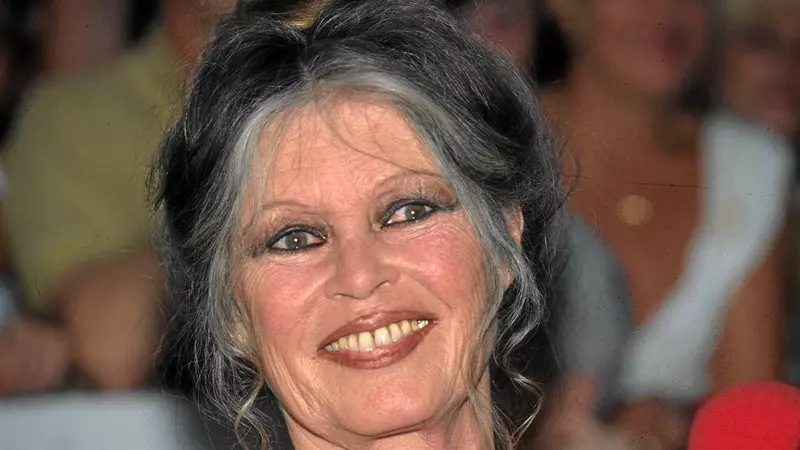 Relația tensionată dintre Brigitte Bardot și fiul ei. Cine a fost Nicolas-Jacques Charrier