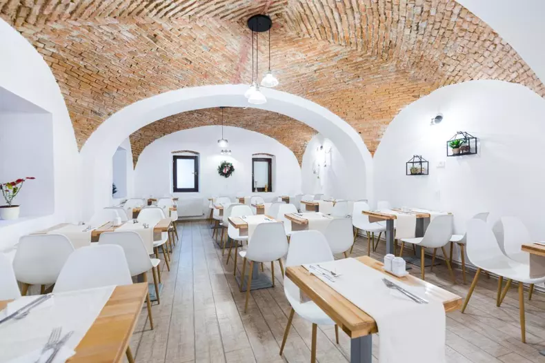 Cât te costă Revelionul la hotelul Simonei Halep: preţuri de lux pentru noaptea dintre ani