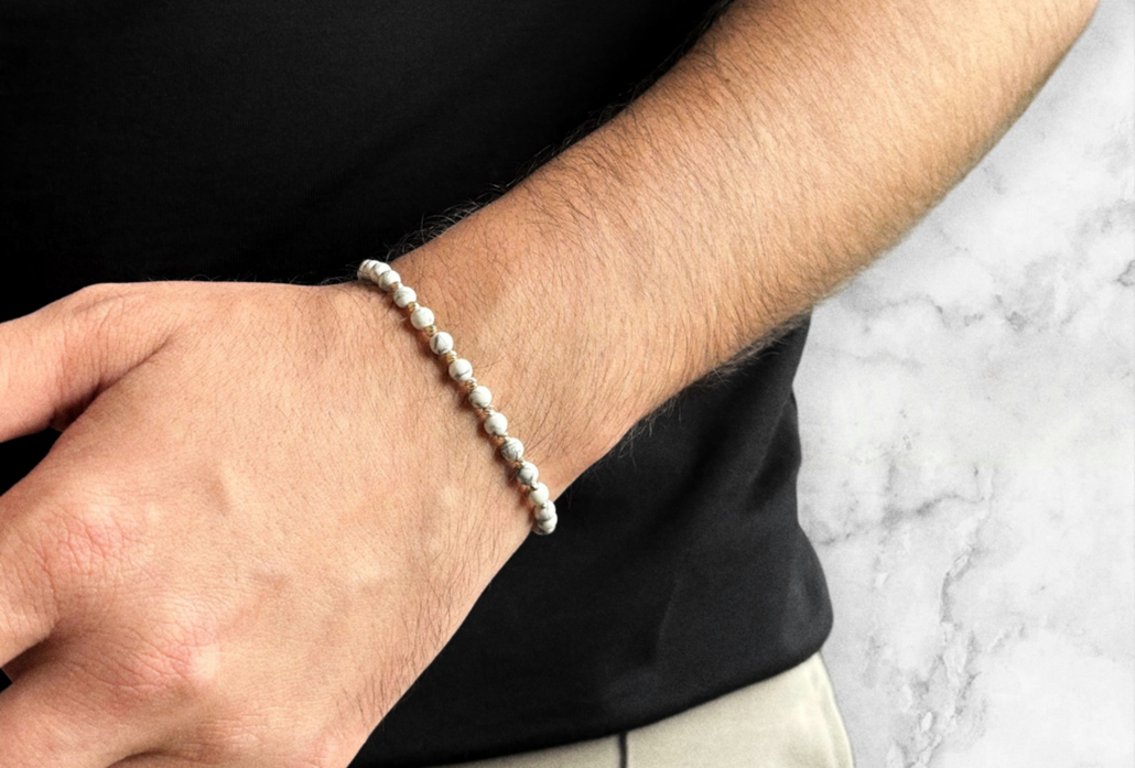 Cum alegi o brățară cu pietre semiprețioase în funcție de stilul tău vestimentar