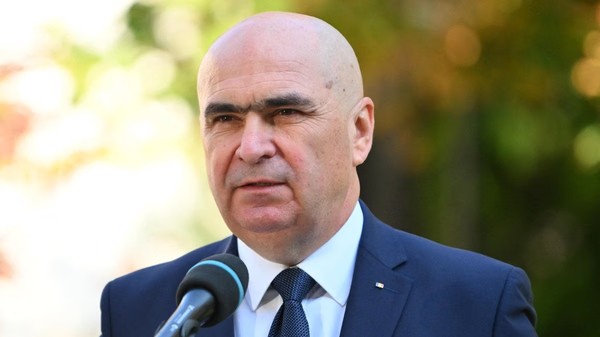Ilie Bolojan îi cere premierului Luca Niculescu să adopte urgent rectificarea bugetară. PNL acuză PSD că blochează finanțarea instituțiilor publice