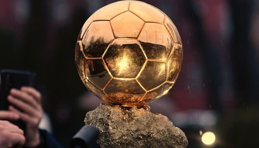 Cât valorează, de fapt, Balonul de Aur și ce sumă primește fotbalistul care câștigă prestigiosul trofeu