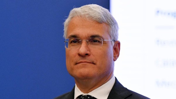 Dragoș Pîslaru acuză PSD că încearcă să dea vina pe Ilie Bolojan pentru problemele economice ale României